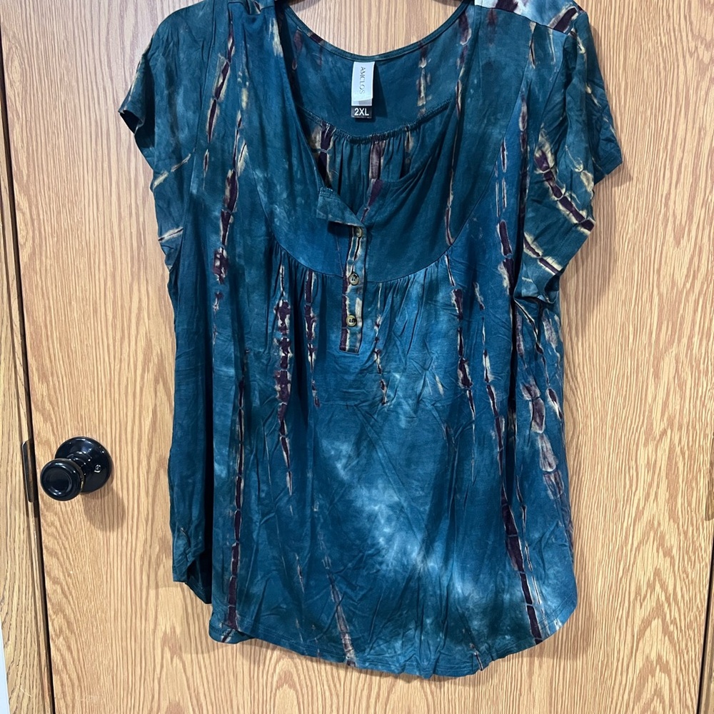 Women's Blue Tie-Dye Blouse